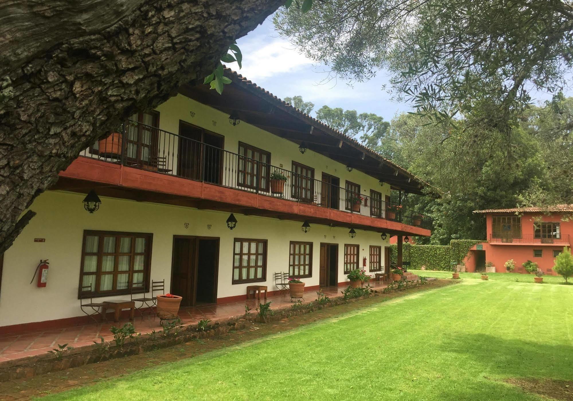 Hosteria San Felipe Pátzcuaro Esterno foto